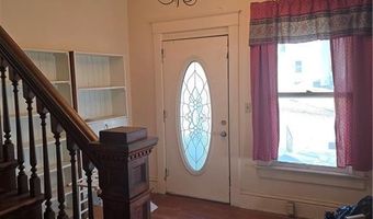 121 N 10th St, Atchison, KS 66002