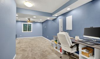 1734 S 11th St, Adel, IA 50003