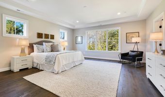 7042 WILLIAMSBURG Blvd, Arlington, VA 22213