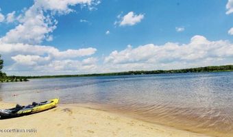 4 Wylie Cir, Albrightsville, PA 18210