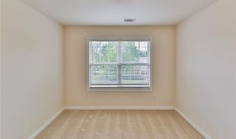 893 Port West Dr, Auburn, GA 30011