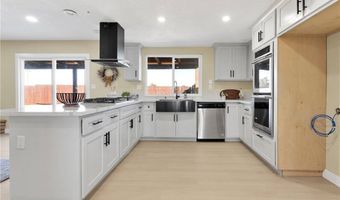 15130 Flathead Rd, Apple Valley, CA 92307