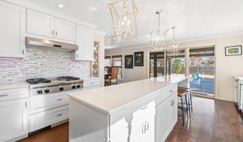 821 N Anthony Ave, Anthony, KS 67003