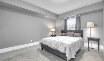 1921 Walthall Dr NW, Atlanta, GA 30318