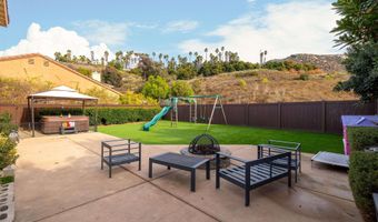 5139 Riverview Ct, Fallbrook, CA 92028