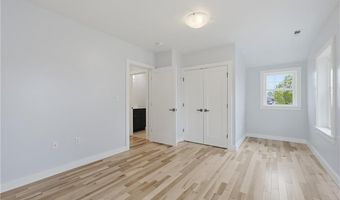 33 Jefferson Ave, East Providence, RI 02915