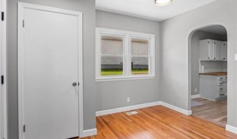 1605 S 6th St, Atchison, KS 66002