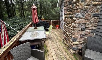 47 HOLIDAY Dr, Albrightsville, PA 18210