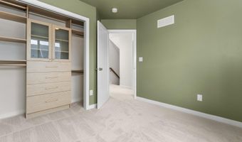 2949 Aughton Rd, Ann Arbor, MI 48105