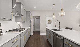 8015 Scenic Rdg, Ball Ground, GA 30107