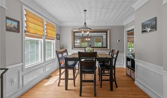 123 CASTLE ROCKS Rd, Warwick, RI 02886