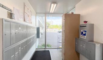 1077 Ala Napunani St 606, Honolulu, HI 96818