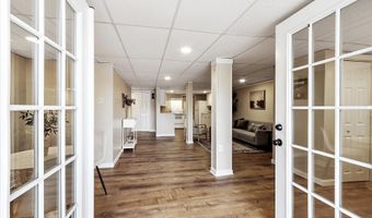 49 Sebbins Pond Dr, Bedford, NH 03110