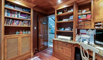 407 N TULPEHOCKEN Rd, Reading, PA 19601