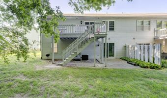 84 Founders Vlg 84, Clinton, CT 06413