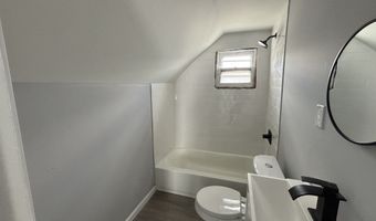 231 Goddard Ave 3Rd Floor, Bridgeport, CT 06610