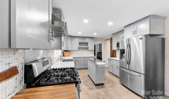16453 NC Hwy 73 Hwy, Albemarle, NC 28001