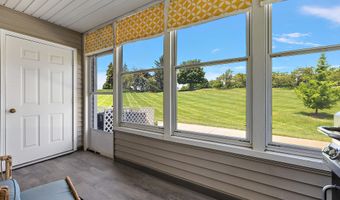 1734 Weatherstone Dr, Ann Arbor, MI 48108