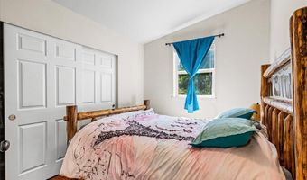 13075 S Shore Dr, Cataldo, ID 83810