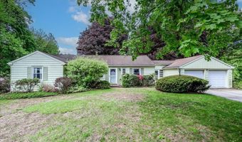 34 Valerie Ln, Danbury, CT 06811