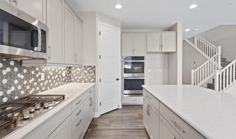 10058 Matter Overlook Dr, Las Vegas, NV 89178
