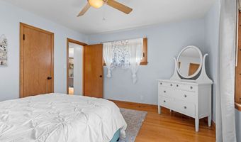 2323 PALISADES Dr, Appleton, WI 54915