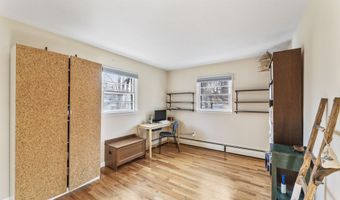 6 Advocate Pl, Danbury, CT 06810