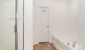 1026 Baileys Chapel Rd, Advance, NC 27006