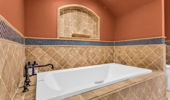 41 Sears Ave, Atlantic Highlands, NJ 07716