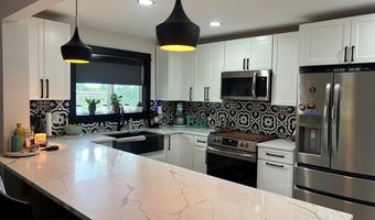 6610 Midland Trl, Ashland, KY 41102