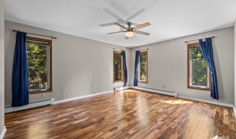 12950 Summer Cir, Anchorage, AK 99516