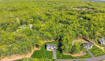 1 Cassidy Trl, Coventry, RI 02816