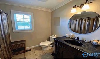 524 Kitchens Dr, Arab, AL 35016