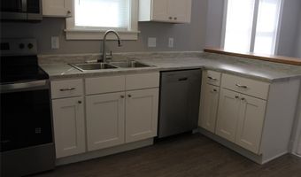 3028 Mayfield Ave, Alton, IL 62002