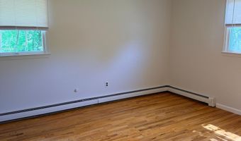 7 Wheeler Dr, Danbury, CT 06811