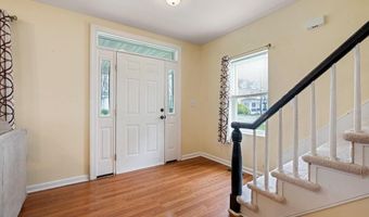 211 S MAIN St, Bridgeville, DE 19933