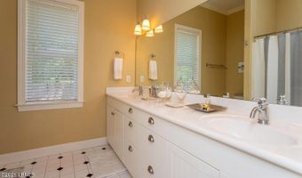 23 Crows Nest Ave 4, Beaufort, SC 29907