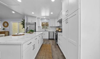 4105 Alana Cir, Oceanside, CA 92056
