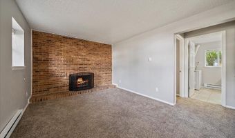 1043 Lilac Ct, Broomfield, CO 80020