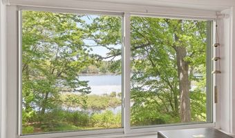 44 Sandy Pond Rd, Ayer, MA 01432
