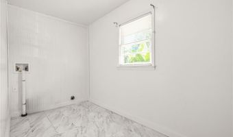 4004 Camelot Ct, Tucker, GA 30084