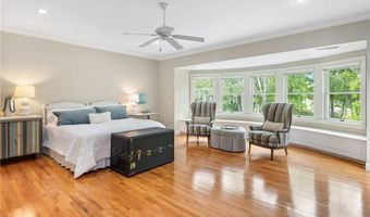 180 Ten Rod Rd, North Kingstown, RI 02852