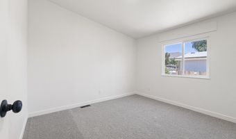 786 Chari Dr, Carson City, NV 89706