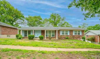 1226 Wissmann Dr, Ballwin, MO 63011