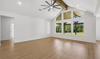 165 Rolling Bend Rd, Alvord, TX 76225
