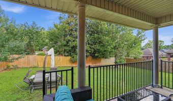 7426 Peach Blossom Dr, Benton, AR 72019