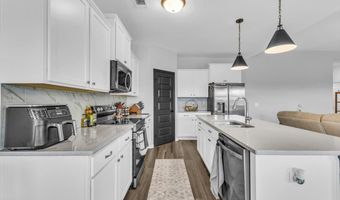 1489 Arnold Dr SE, Allenhurst, GA 31301