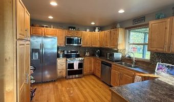 218 E Tobiano Trl, Belgrade, MT 59714