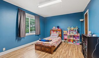 5218 Fillmore St, Allendale, MI 49401