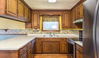 3323 N MORRISON St, Appleton, WI 54911